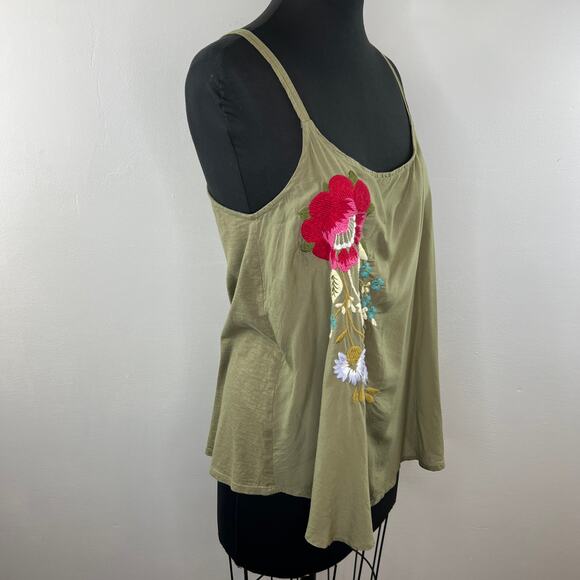 Anthropologie Akemi + Kin Moss Green Cami with Floral Embroidery Tank Top S - Picture 2 of 7
